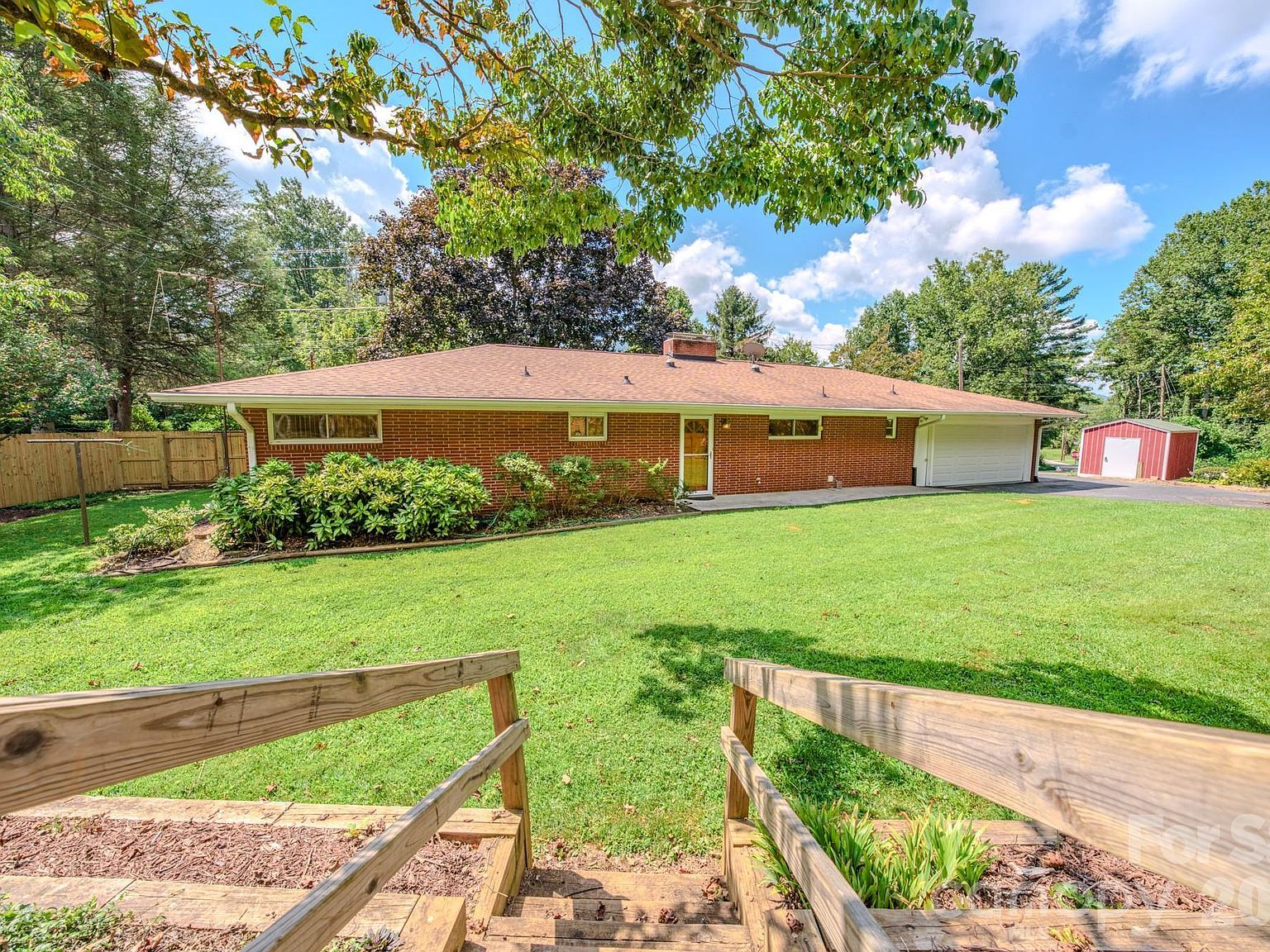 105 Alexander Ave Swannanoa, NC 28778  | Single Family