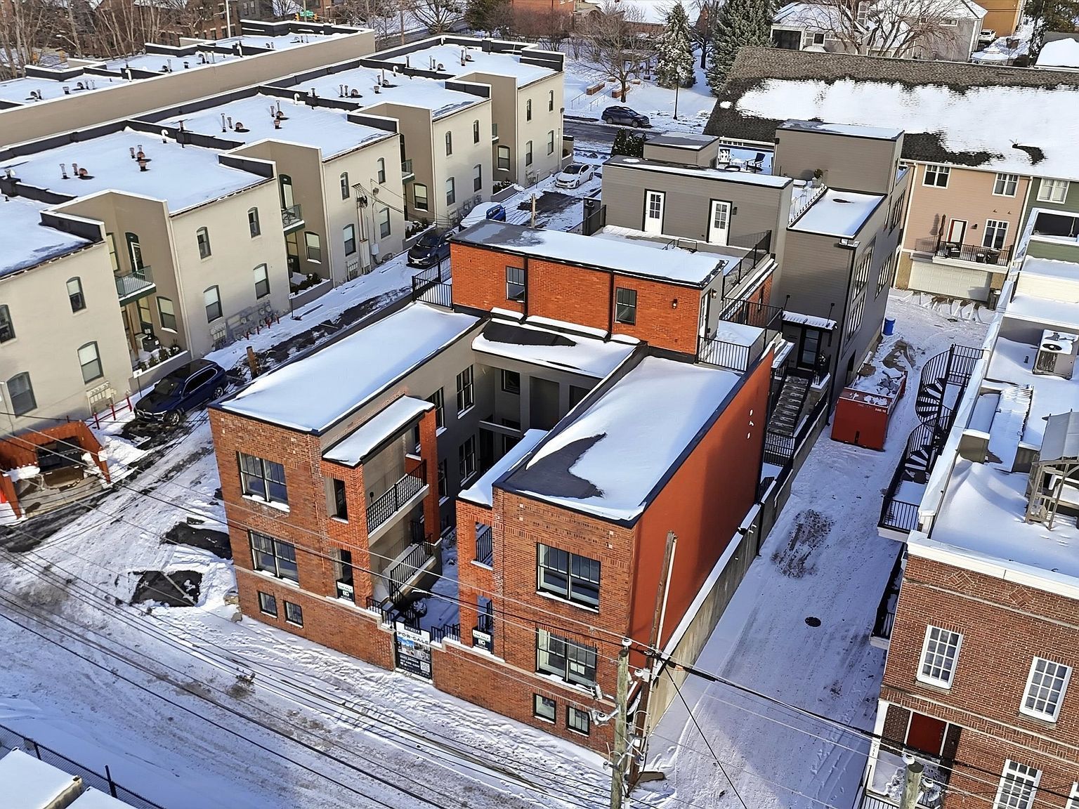 723 N Cleveland St Indianapolis, IN 46202 - Thumbnail 2