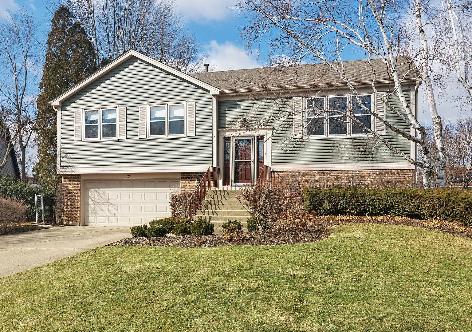 15 Newtown Ct E Buffalo Grove, IL 60089 - Thumbnail 2