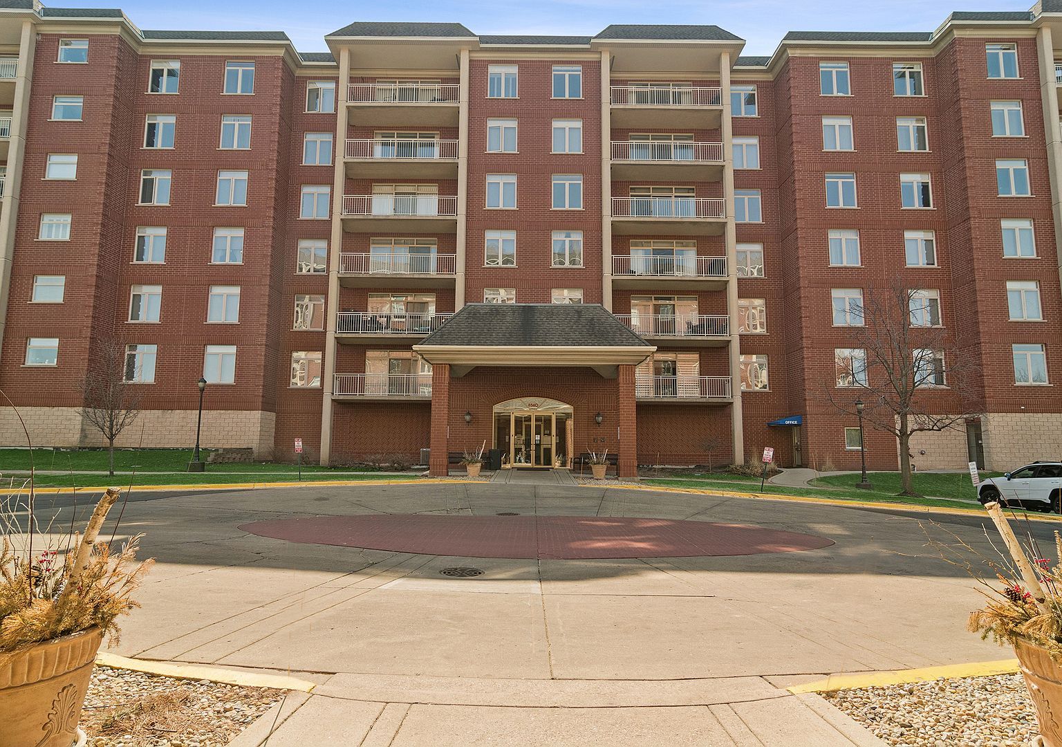 8340 Callie Ave Unit 402 Morton Grove, IL 60053  | Condominium