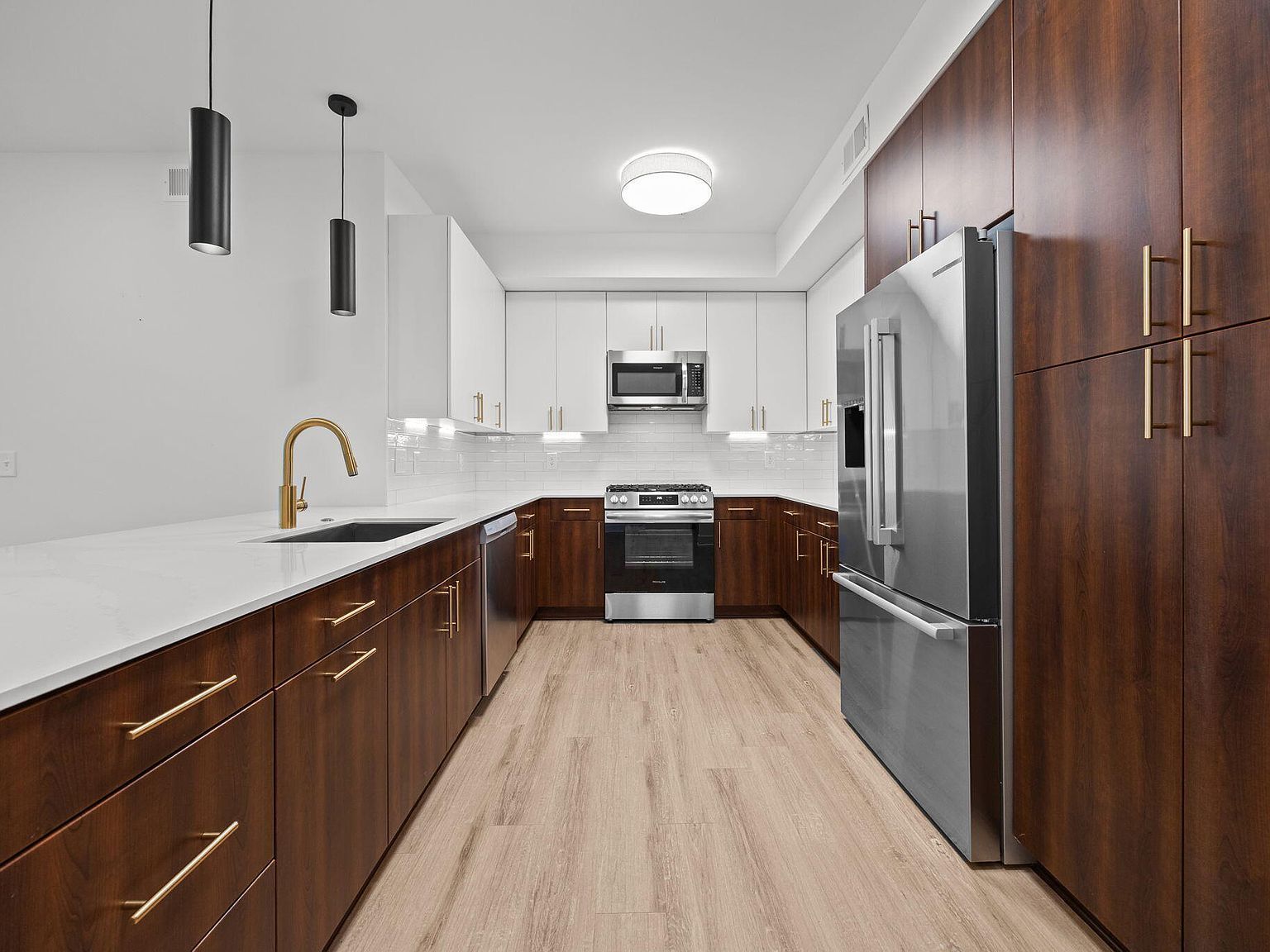 615 W Peace St #307 Raleigh, NC 27605 - Thumbnail 2