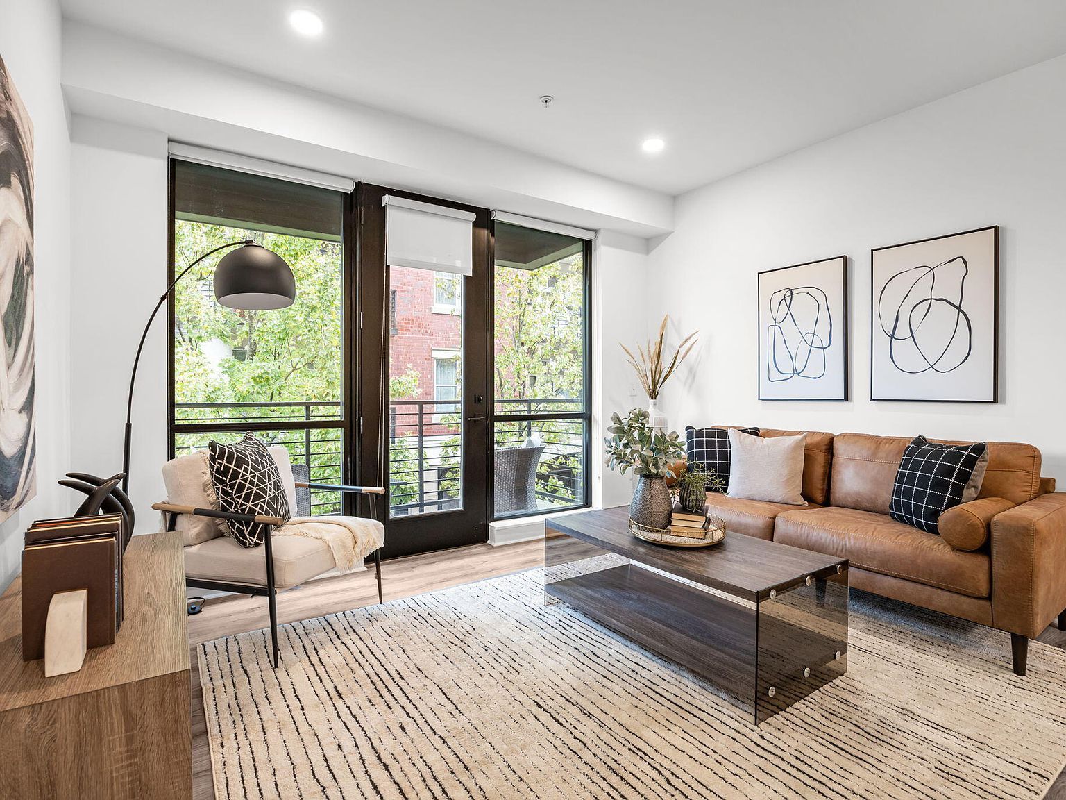 615 W Peace St #308 Raleigh, NC 27605 - Thumbnail 2