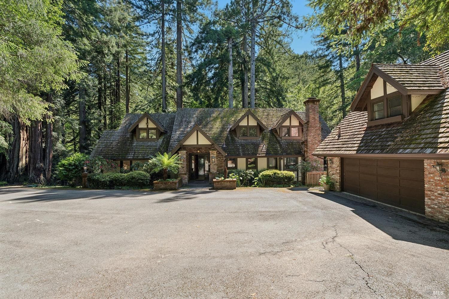 11910 Graton Rd Sebastopol, CA 95472  | Single Family