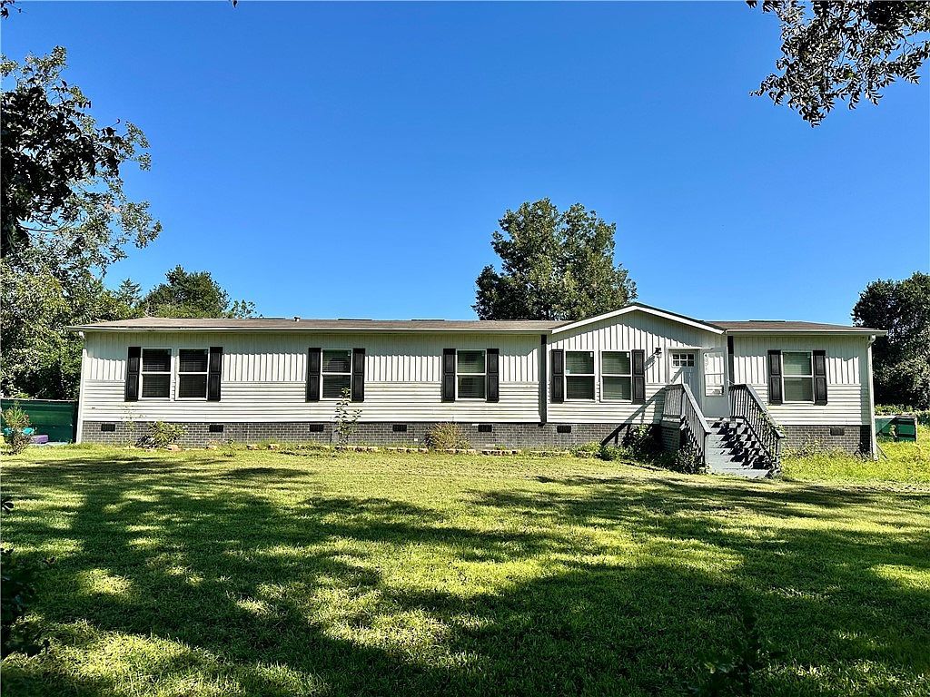 4003 Oxford Ln Blackshear, GA 31516 - Thumbnail 2