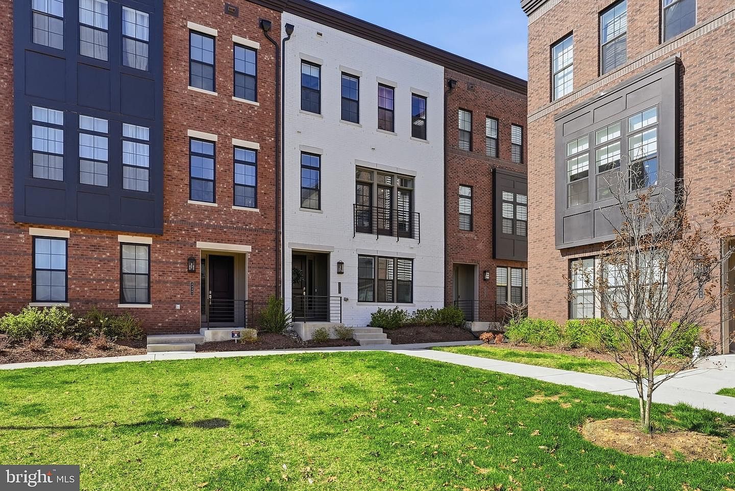 43403 Fifeville Sq Ashburn, VA 20148  | New build