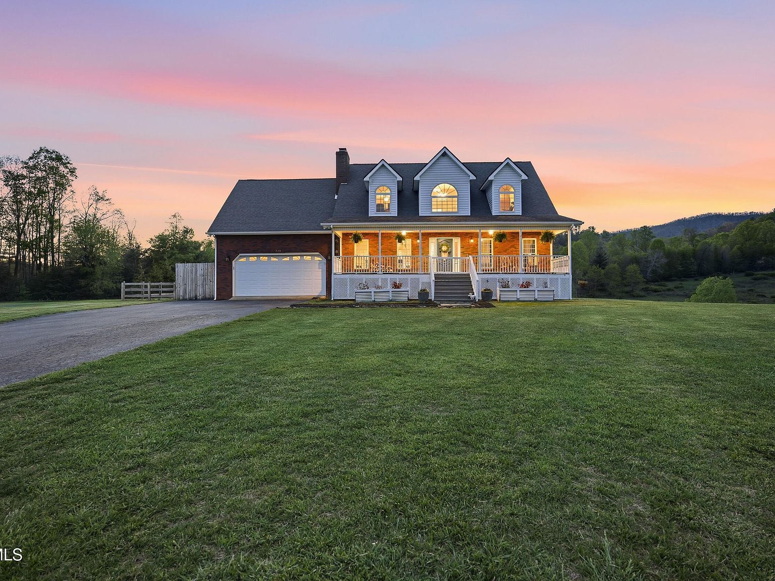 228 Sunrise Ln Mountain City, TN 37683  | Single Family