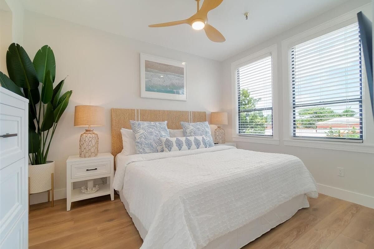 235 Sunrise Ave #2208 Palm Beach, FL 33480 - Thumbnail 2