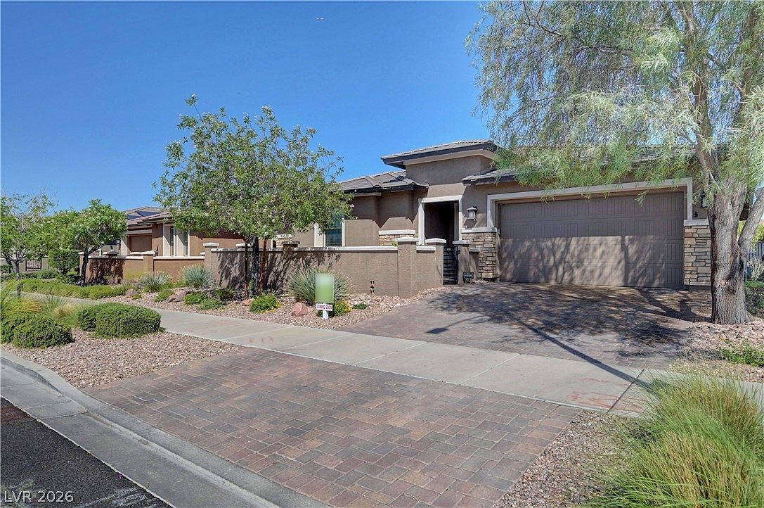 1102 N Water St Henderson, NV 89011, 89011