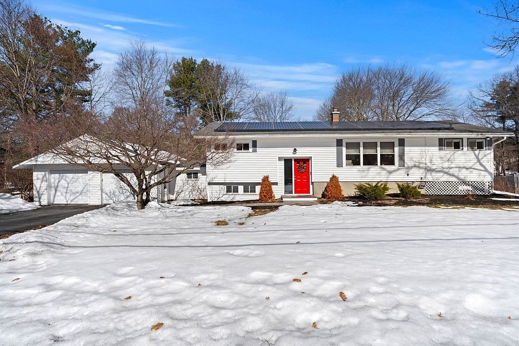 237 Davis Rd Bedford, MA 01730 - Thumbnail 2