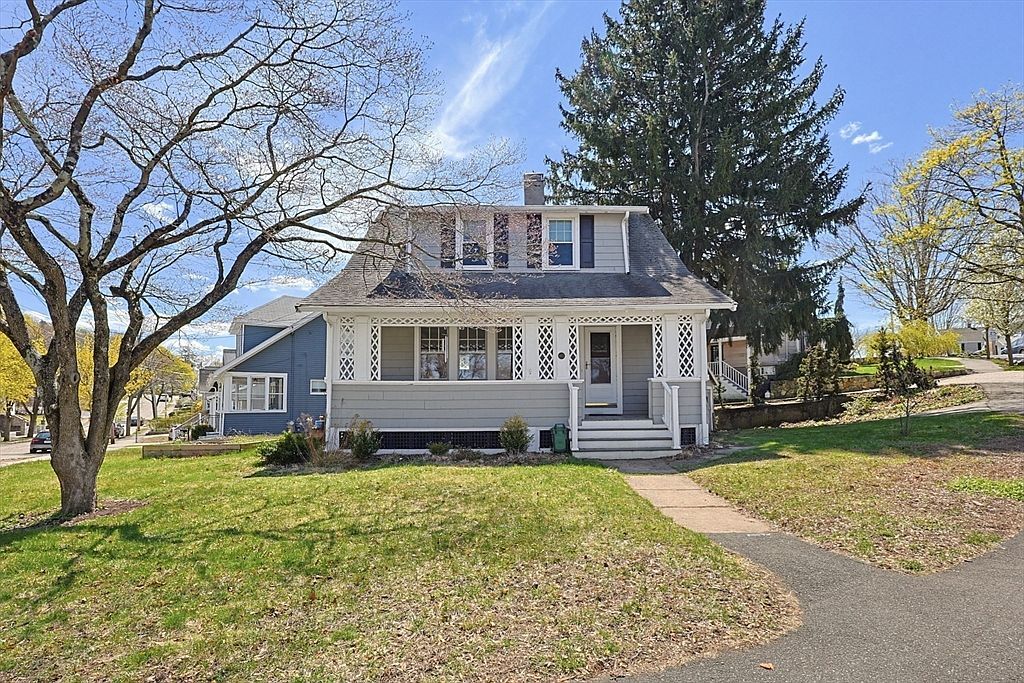 165 Milton St Quincy, MA 02170  | Single Family