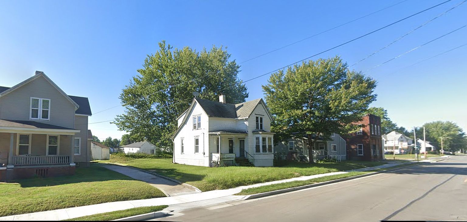 650 Monmouth Blvd Galesburg, IL 61401 - Thumbnail 2