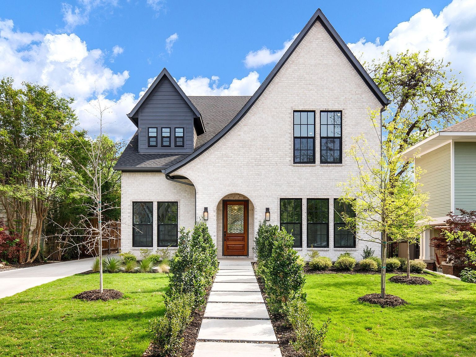 6162 Prospect Ave Dallas, TX 75214, 75214