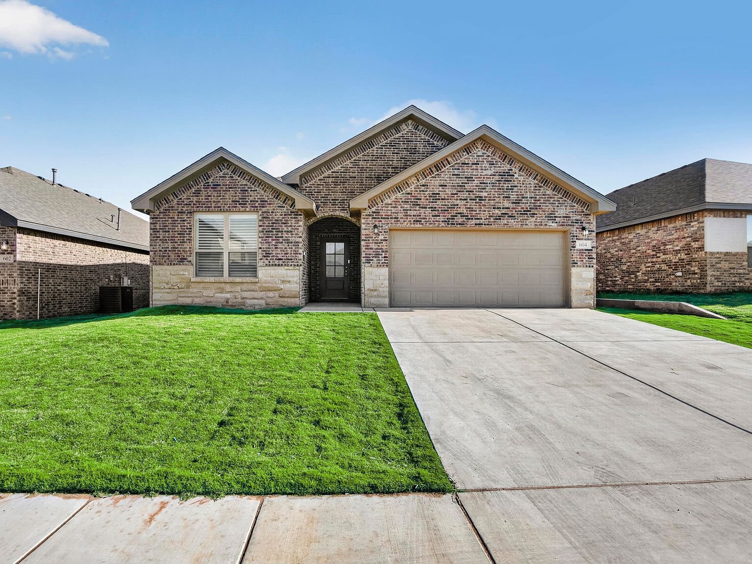 604 E 13th St Wolfforth, TX 79382, 79382