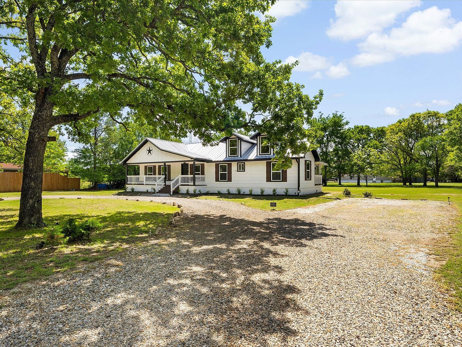 2611 Private Road 2410 Quinlan, TX 75474, 75474