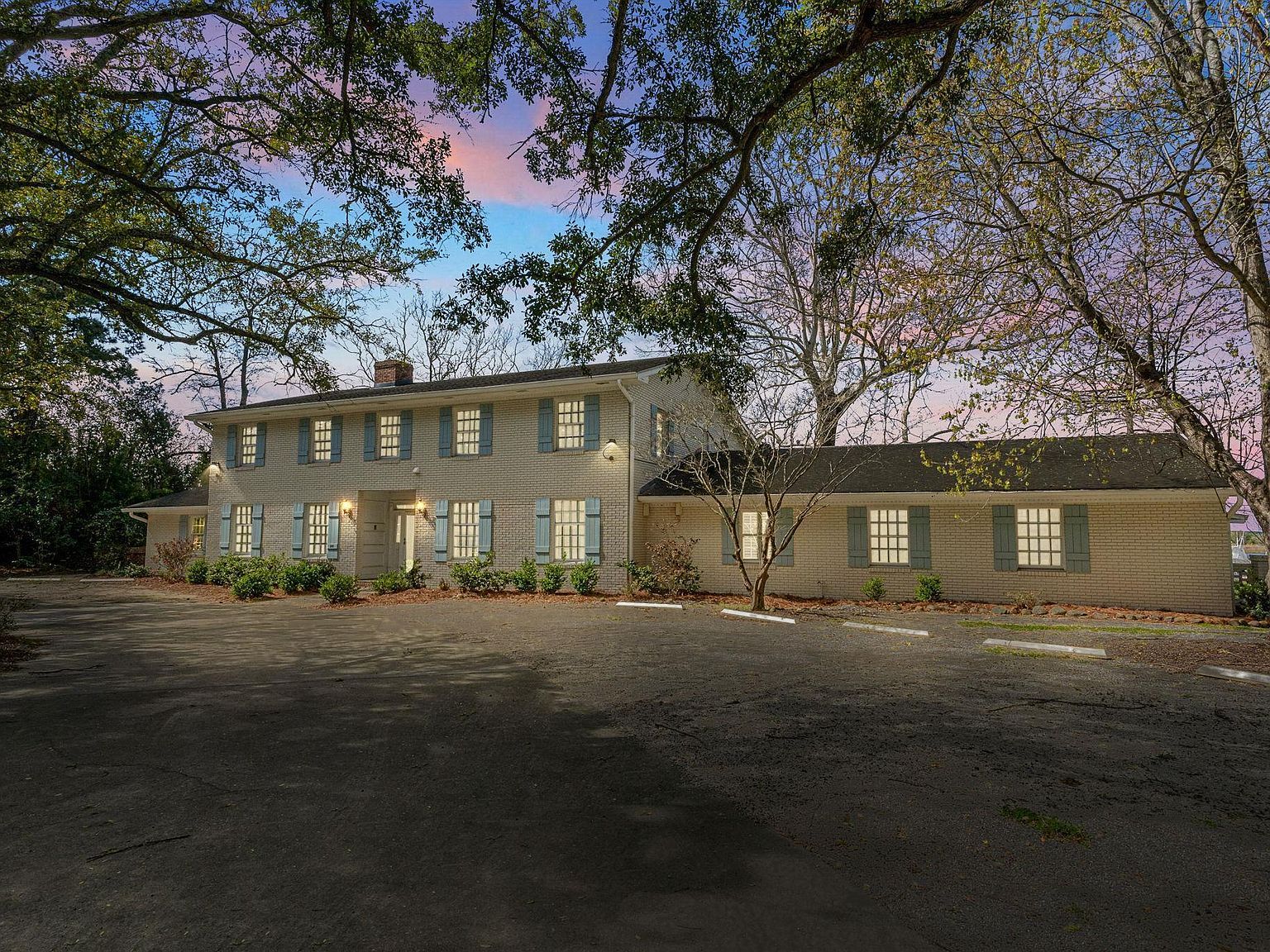 203 River St Georgetown, SC 29440  | Single Family