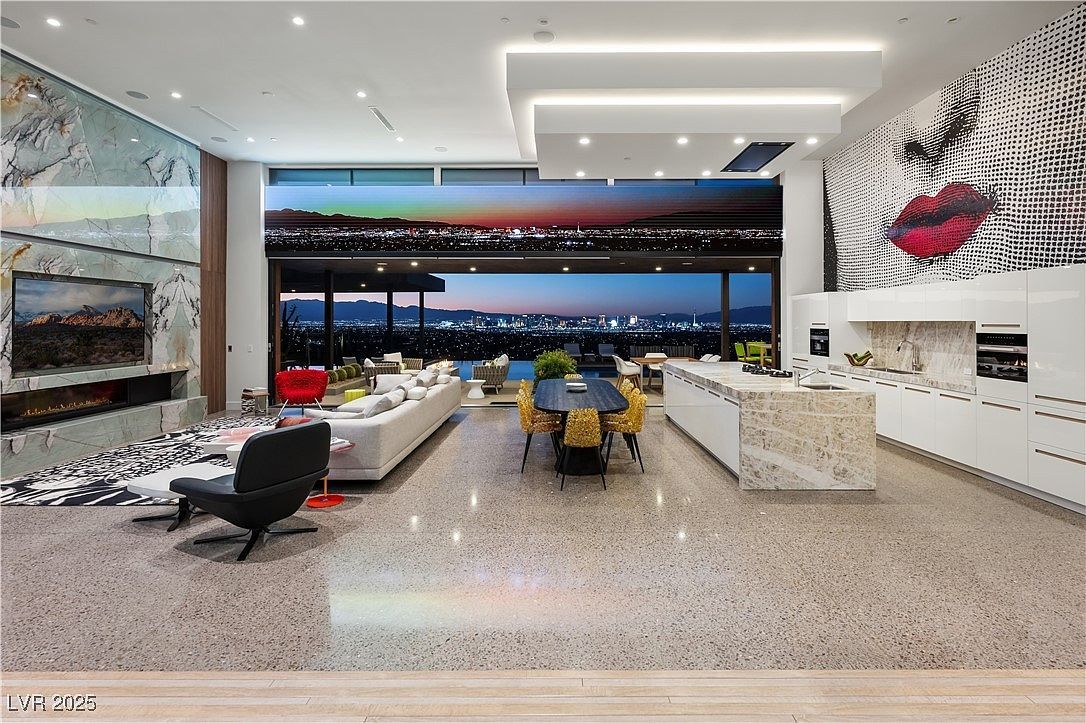 11 Cloud Chaser Blvd Henderson, NV 89012 - Thumbnail 2