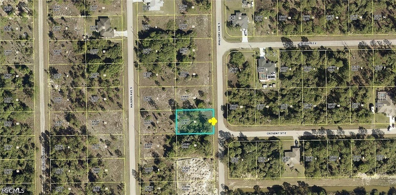 428 Mallory Ave S Lehigh Acres, FL 33974 - Thumbnail 2
