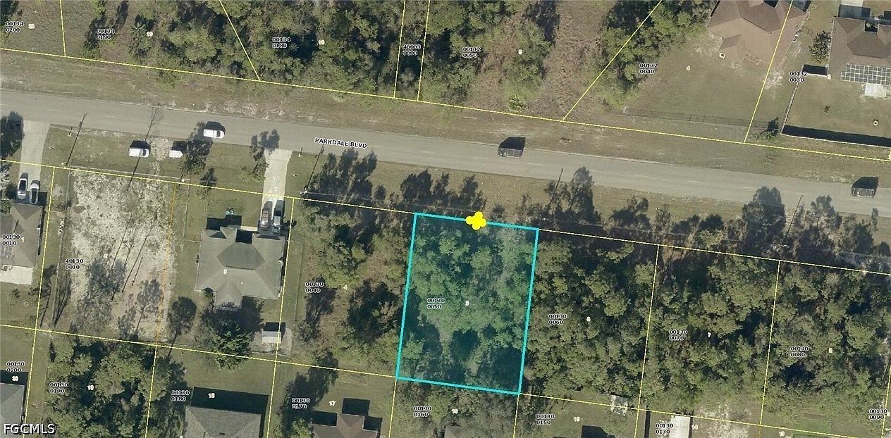 416 Parkdale Blvd Lehigh Acres, FL 33974 - Thumbnail 2