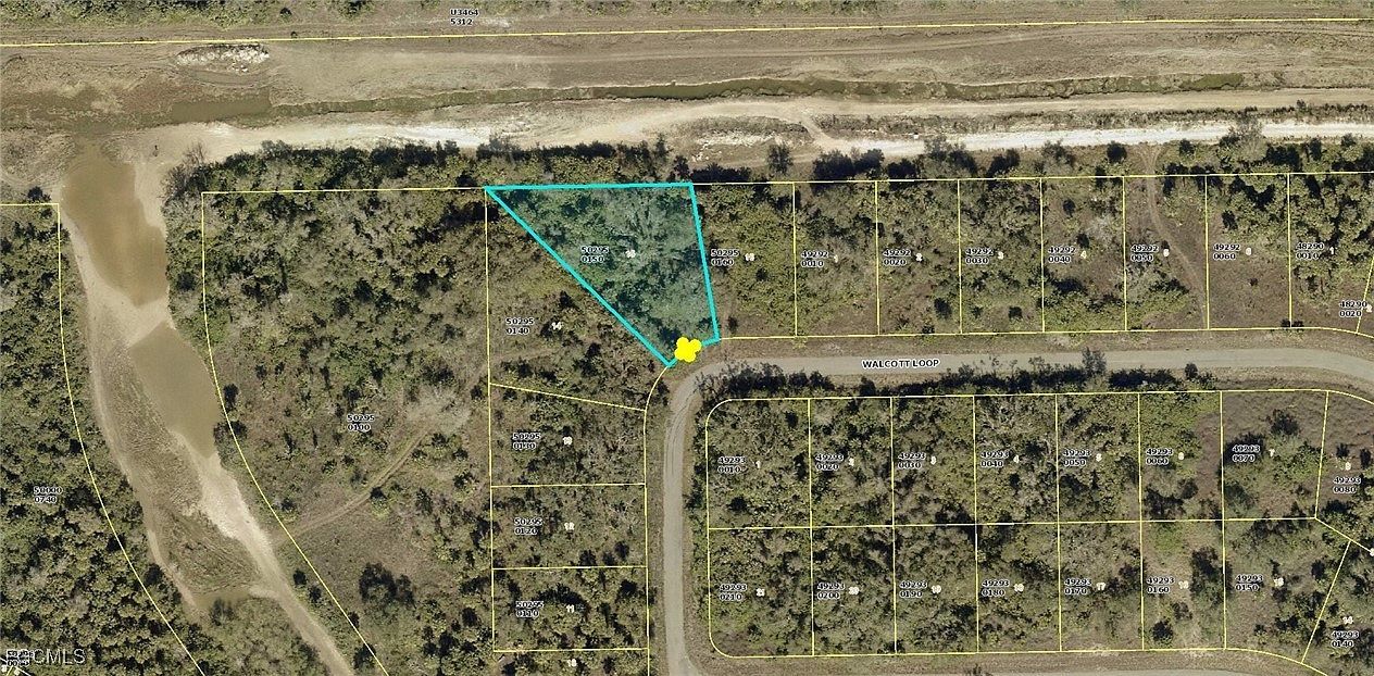1963 Walcott Loop Lehigh Acres, FL 33972 - Thumbnail 2