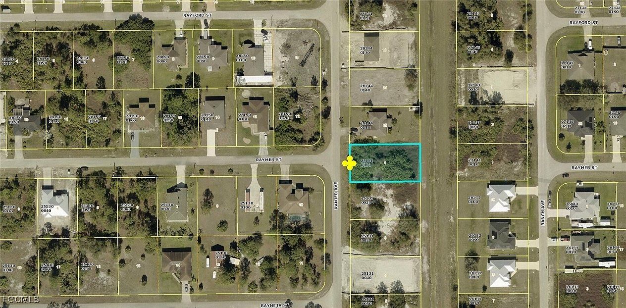 333 Ranier Ave Lehigh Acres, FL 33974 - Thumbnail 2