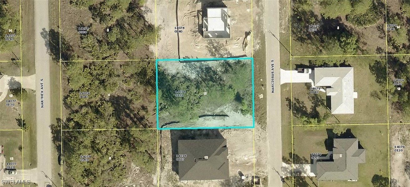 236 Narcissus Ave S Lehigh Acres, FL 33974 - Thumbnail 2