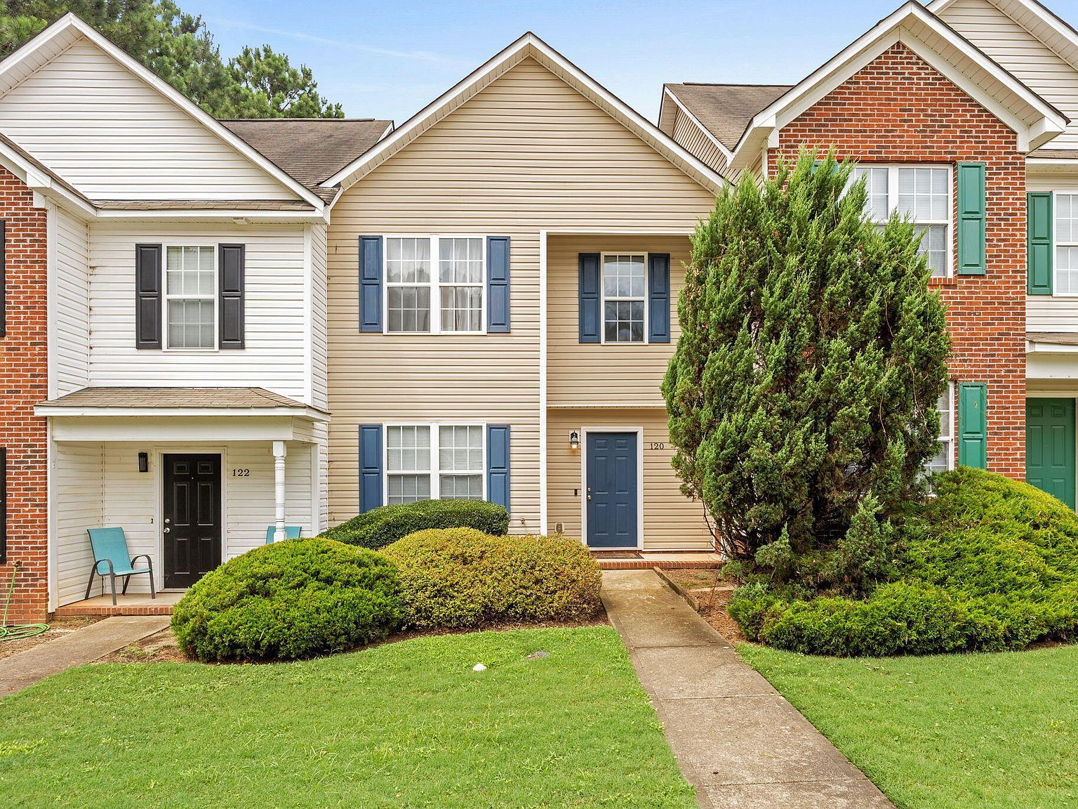 120 Blackthorne Ct Clayton, NC 27520  | New build