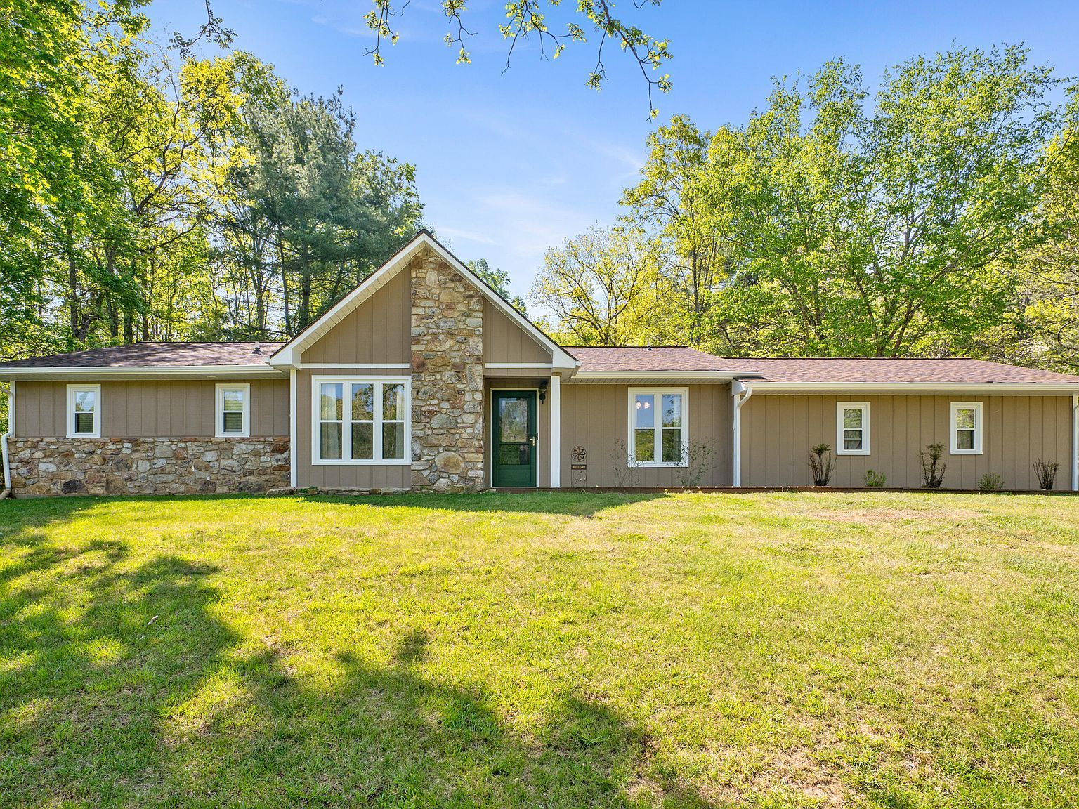 12639 Catawba Rd Troutville, VA 24175  | Single Family