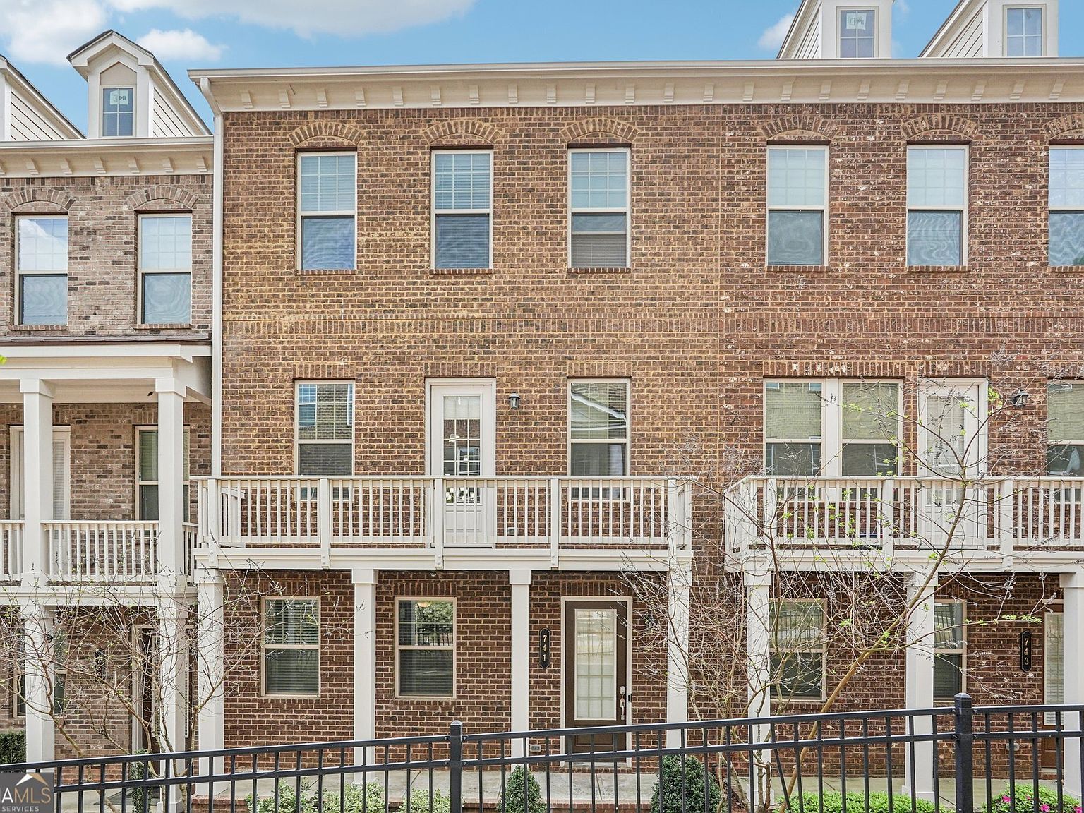 741 Topsail Ln Alpharetta, GA 30005 - Thumbnail 2