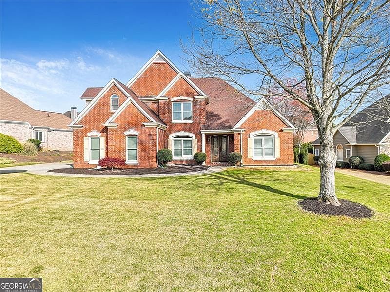 6885 Grassmoor Grange Way Cumming, GA 30040 - Thumbnail 2