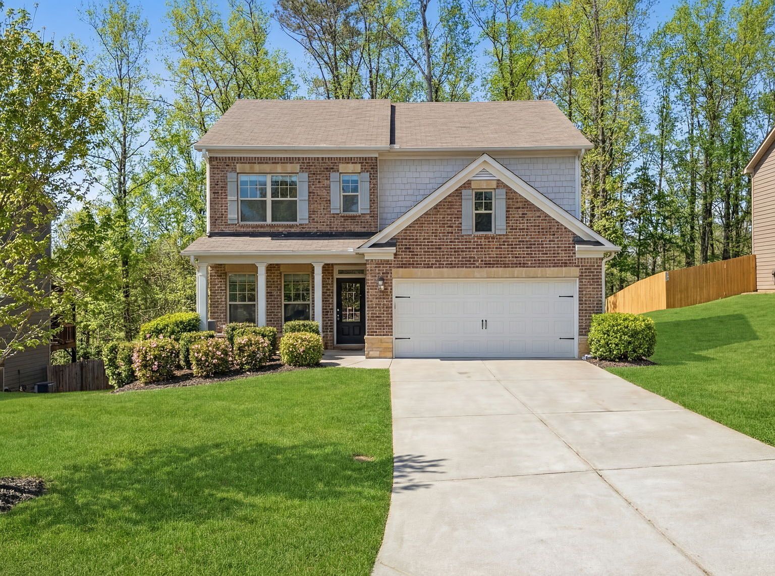 4240 Spring Ridge Dr Cumming, GA 30028 - Thumbnail 2