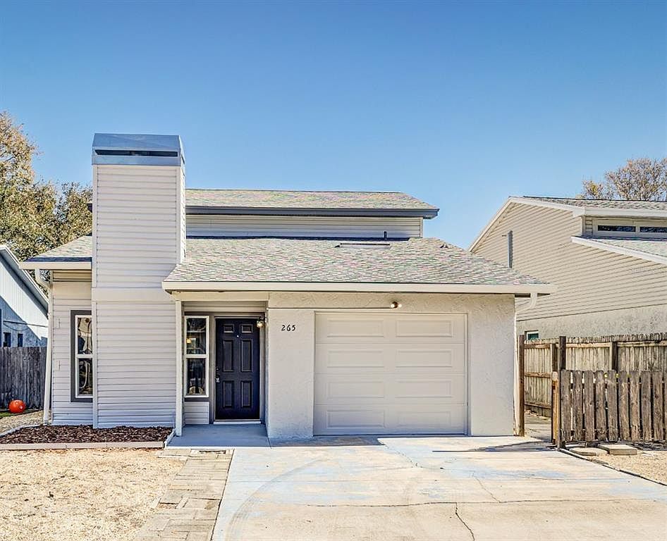 265 Lake Thomas Dr Winter Haven, FL 33880 - Thumbnail 2