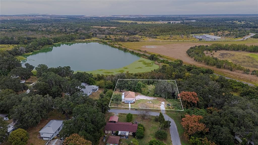 4885 Cherry Dr Mulberry, FL 33860 - Thumbnail 2