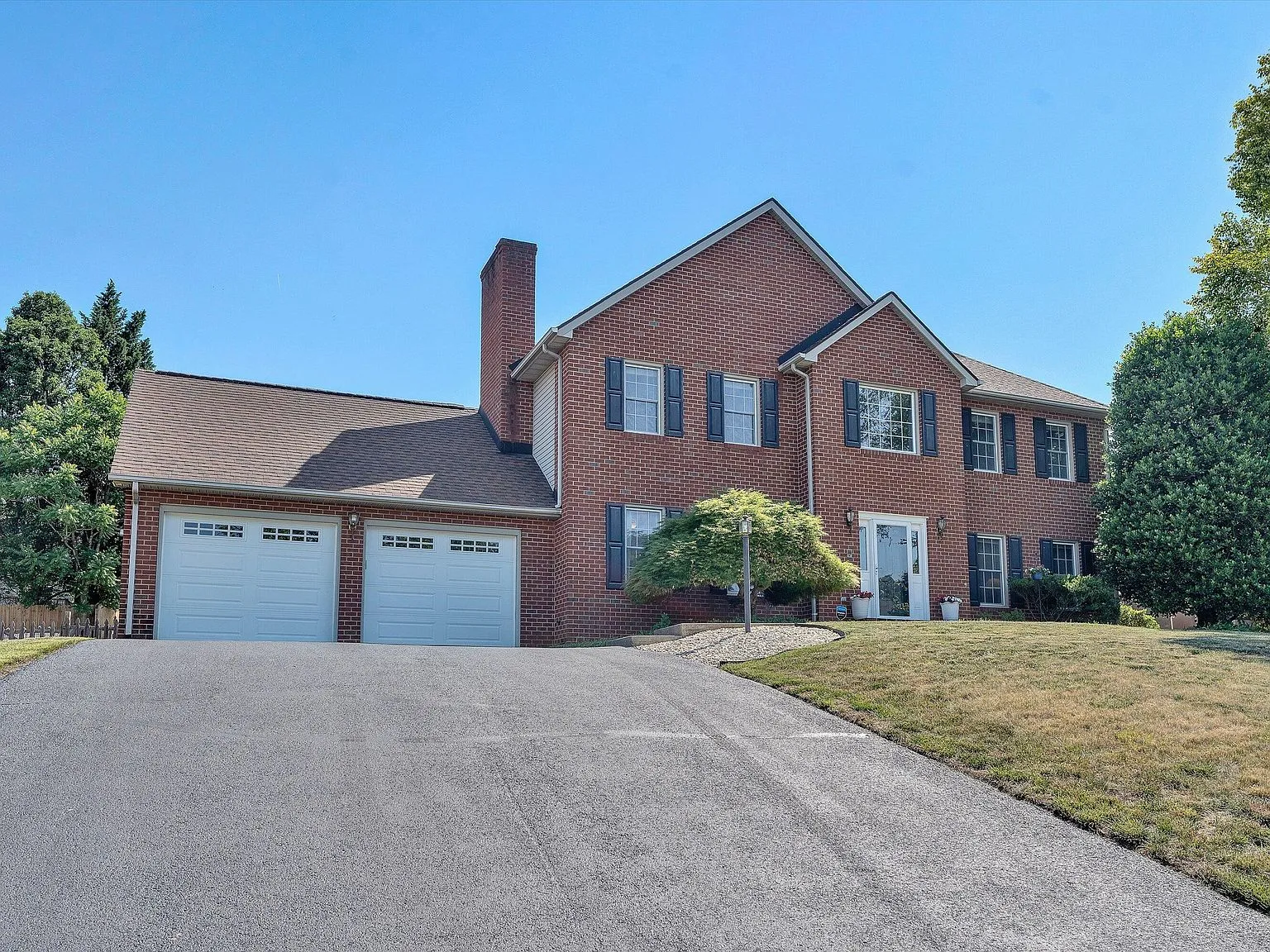 5137 Plantation Grove Ln Roanoke, VA 24012, 24012