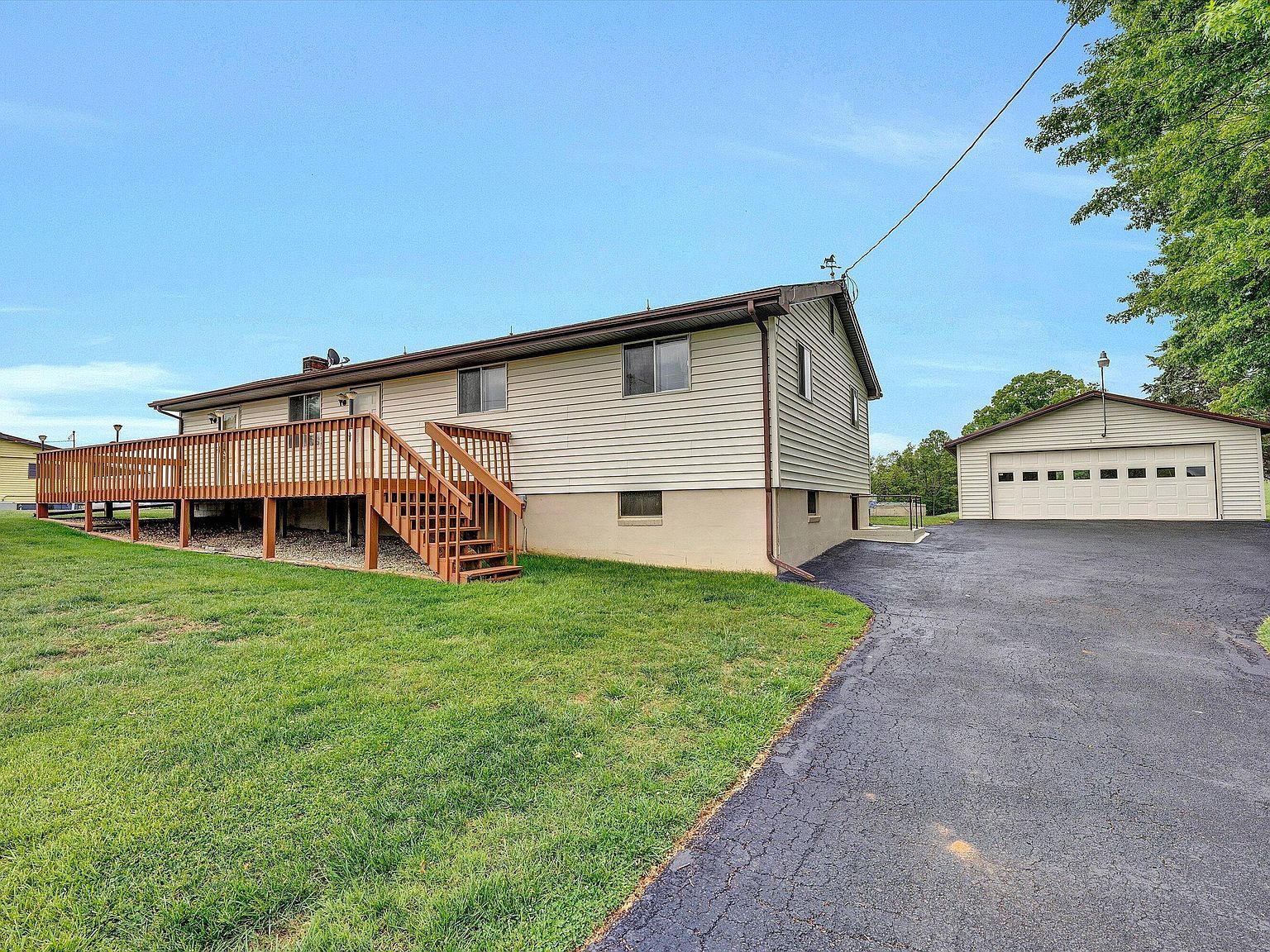 1151 Wheatland Rd Buchanan, VA 24066, 24066
