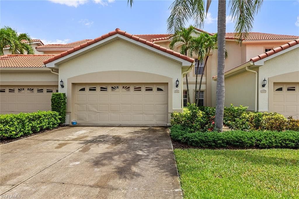 15201 Royal Windsor Ln APT 403 Fort Myers, FL 33919 - Thumbnail 2