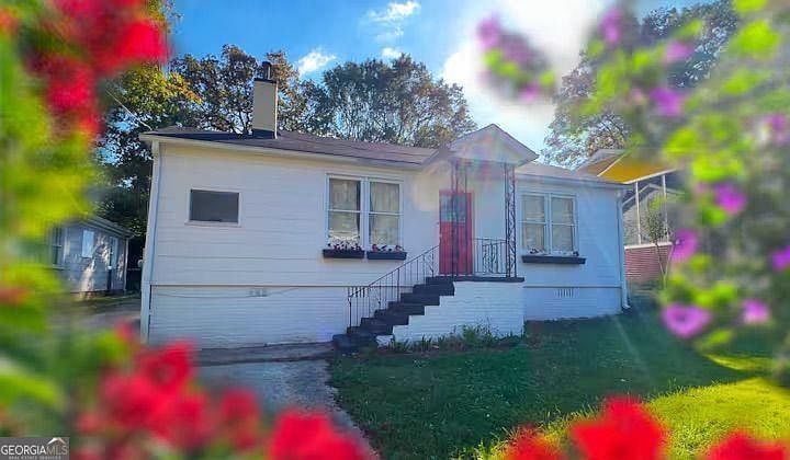 1450 Hawthorne Way East Pt, GA 30344 - Thumbnail 2