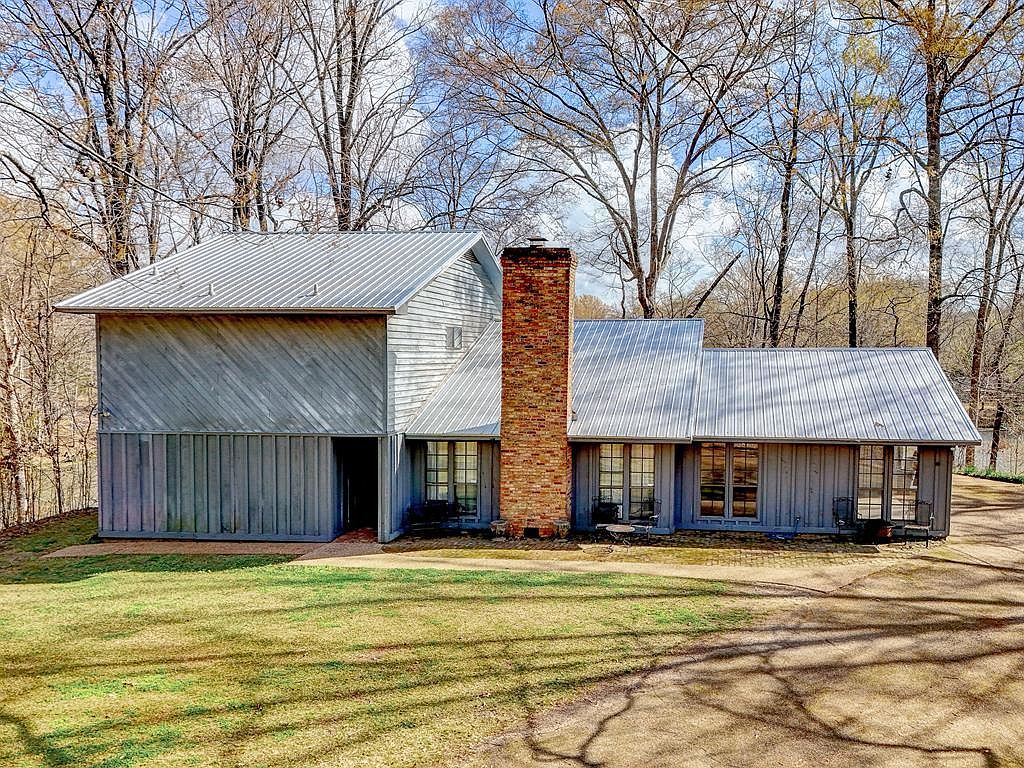 117 Amanda Dr Vicksburg, MS 39180  | Single Family