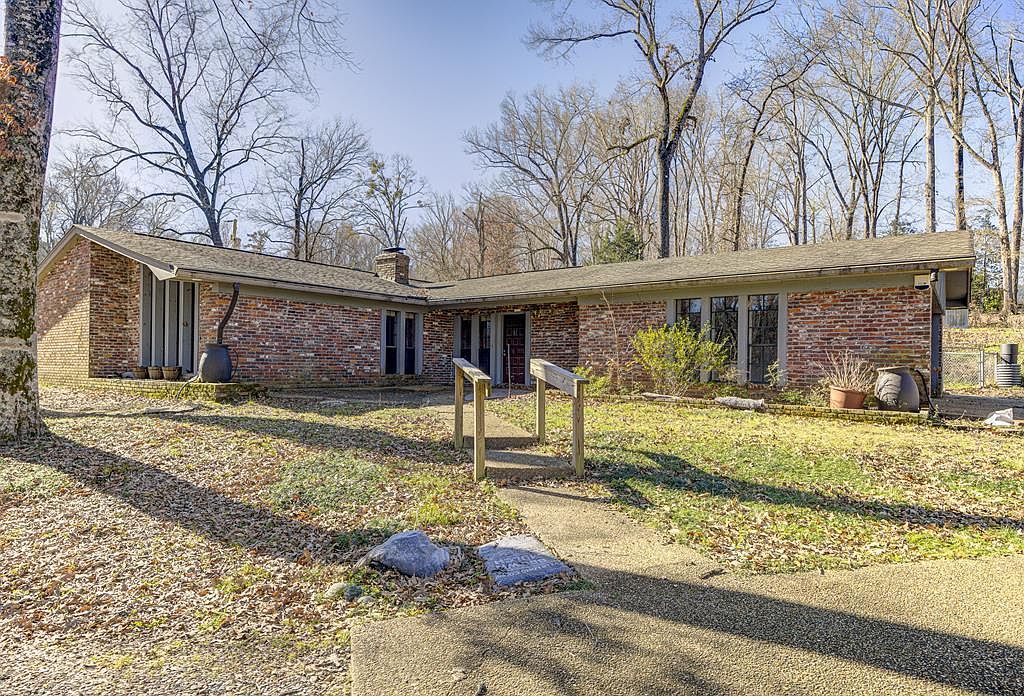 1405 Sweetgum Ln Vicksburg, MS 39180 - Thumbnail 2