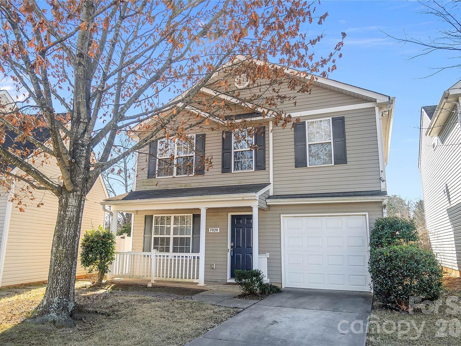 7020 Frye Pl Charlotte, NC 28269 - Thumbnail 2