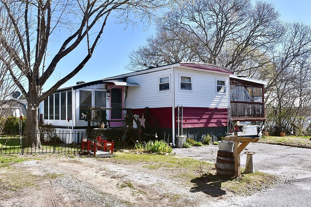 16 Francis St East Wareham, MA 02538 | New build