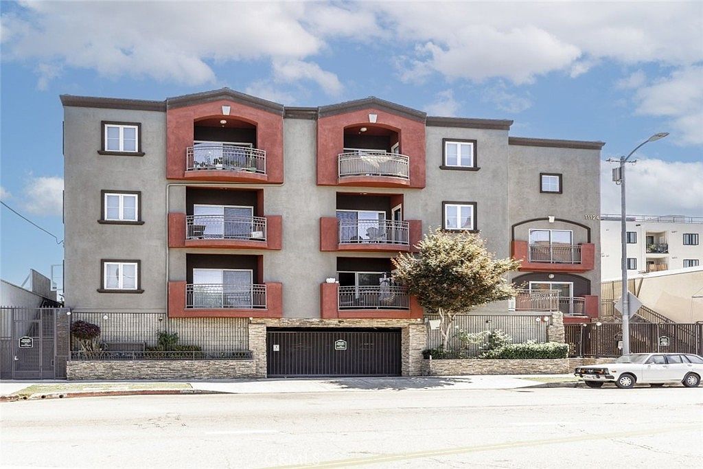 11124 Burbank Blvd APT 101 North Hollywood, CA 91601  | Condominium