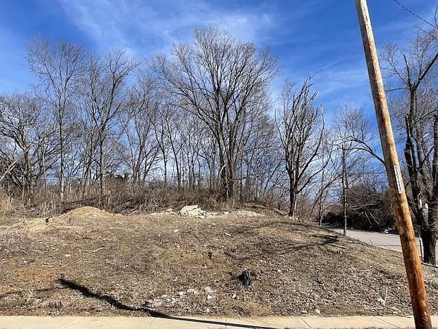4045 Olive St Kansas City, MO 64130  | Land/Lot