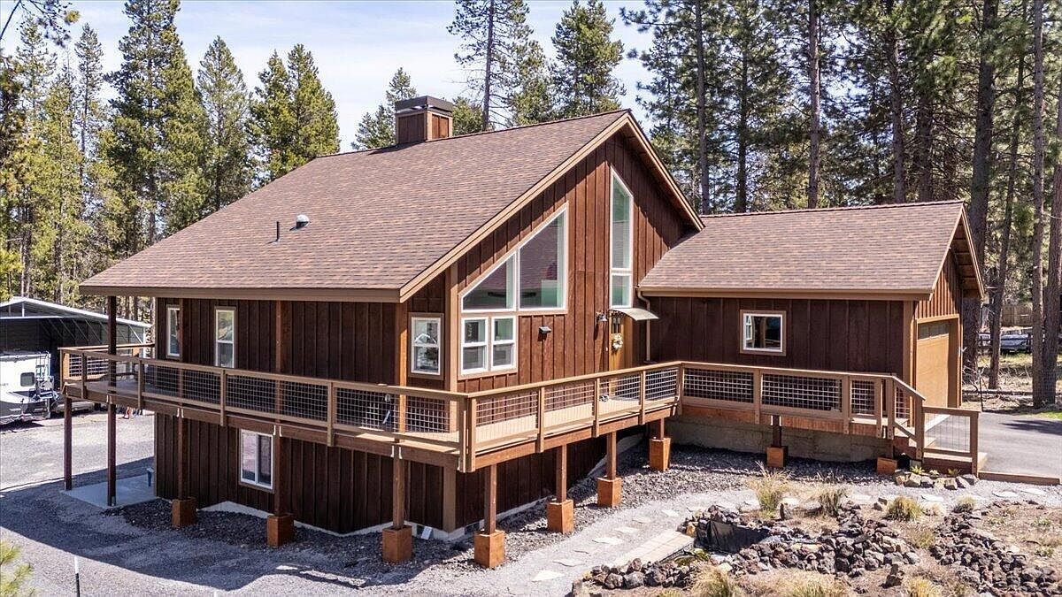 17168 Island Loop Way Bend, OR 97707 | Single Family