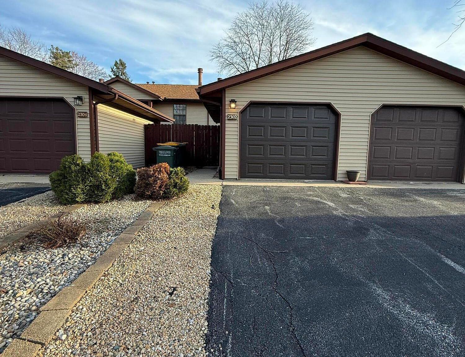 2302 Yorktowne Dr Valparaiso, IN 46383  | New build