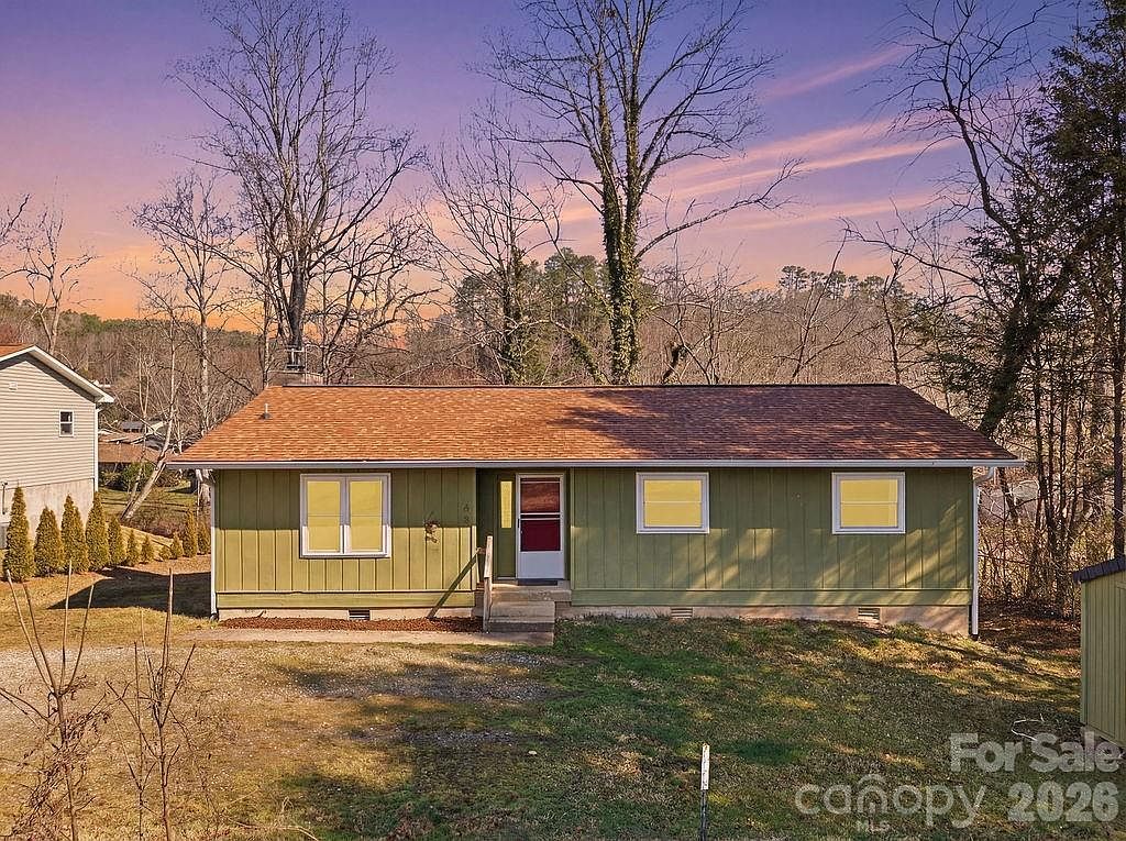 68 Palmer St Brevard, NC 28712  | Single Family
