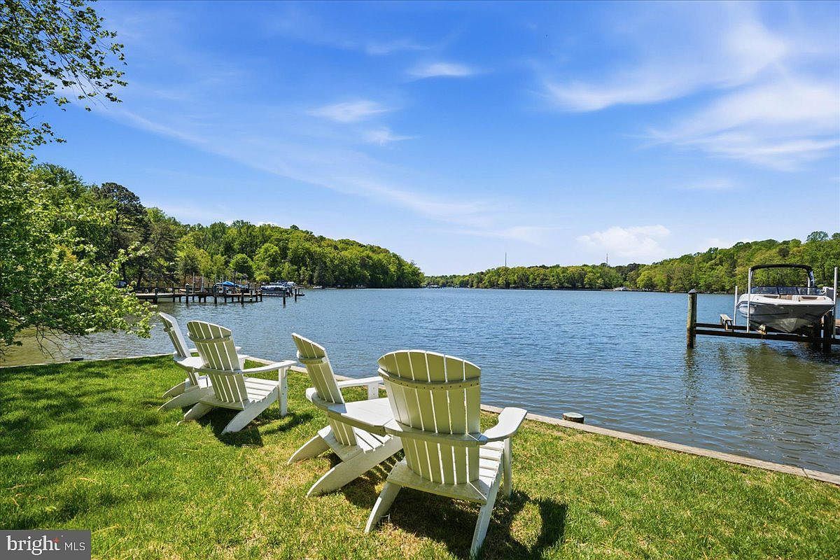 7335 Perry Ln Lusby, MD 20657  | Single Family