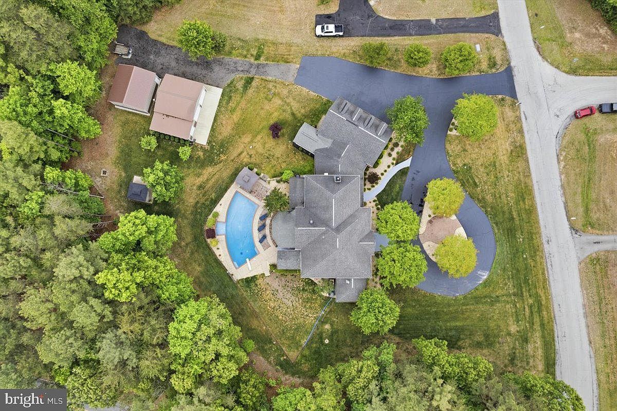 4100 Hidden Creek Rd Port Republic, MD 20676  | Single Family