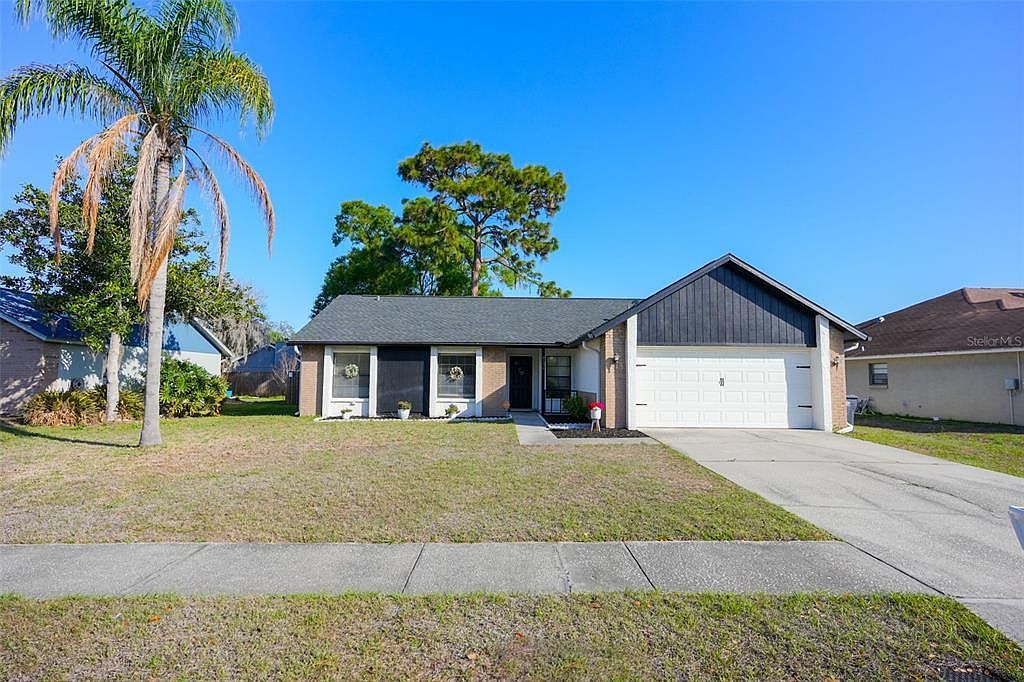 4136 Spring Way Cir Valrico, FL 33596  | Single Family