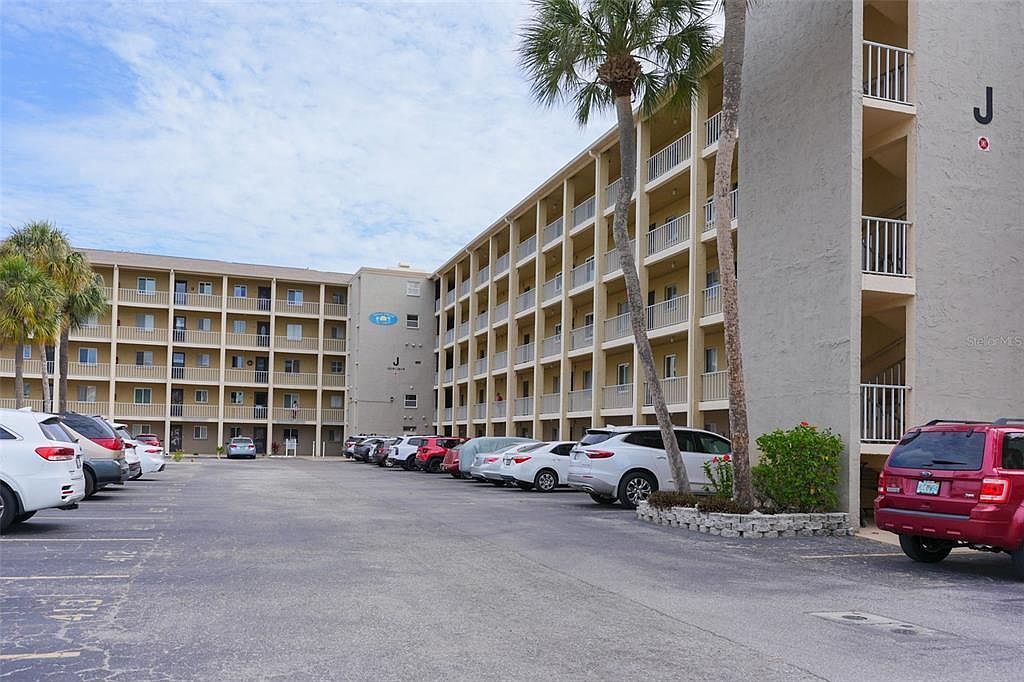 3607 Lake Bayshore Dr #312 Bradenton, FL 34205, 34205