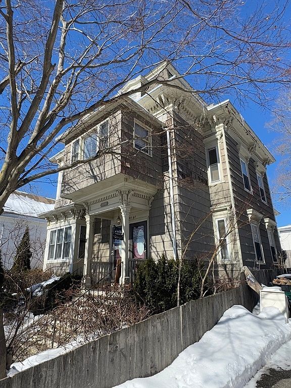 22 Park St Haverhill, MA 01830  | Multi Family